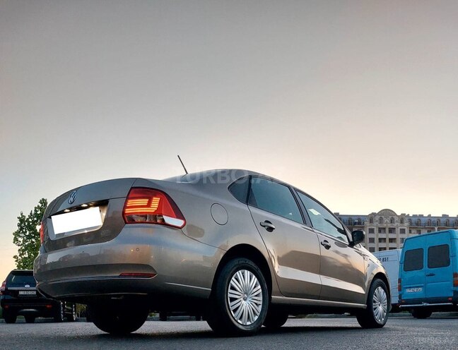 Volkswagen Polo 2019, 165,000 km - 1.6 l - Bakı