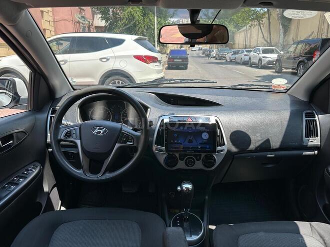 Hyundai i20 2013, 111,600 km - 1.4 l - Bakı