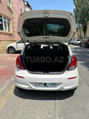 Hyundai i20 2013, 111,600 km - 1.4 l - Bakı
