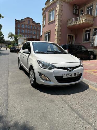 Hyundai i20 2013, 111,600 km - 1.4 l - Bakı