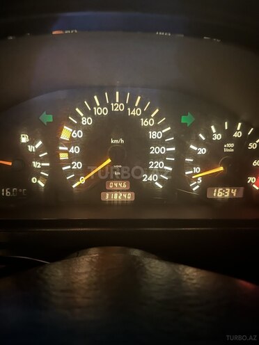 Mercedes C 180 1997, 380,000 km - 1.8 л - Bakı