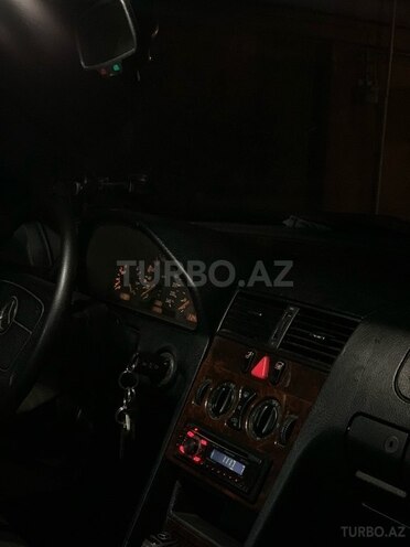 Mercedes C 200 1995, 360,000 km - 2.0 l - Bakı