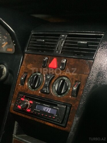 Mercedes C 200 1995, 360,000 km - 2.0 l - Bakı