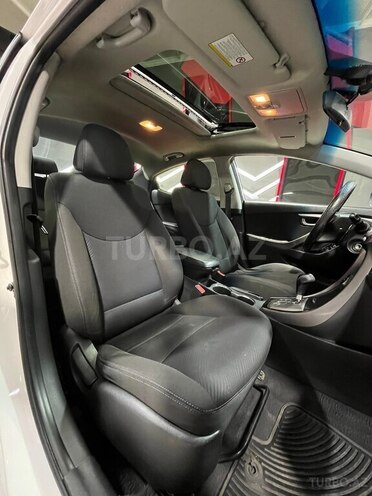 Hyundai Elantra 2015, 188,008 km - 1.8 l - Sumqayıt