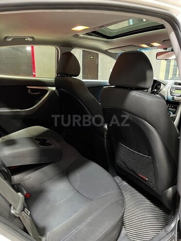 Hyundai Elantra 2015, 188,008 km - 1.8 l - Sumqayıt