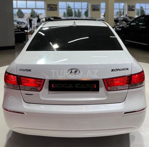 Hyundai Sonata-9
