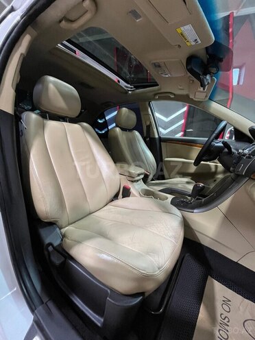 Hyundai Sonata-14