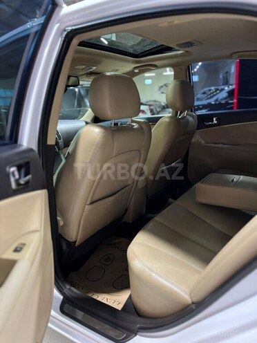 Hyundai Sonata-17