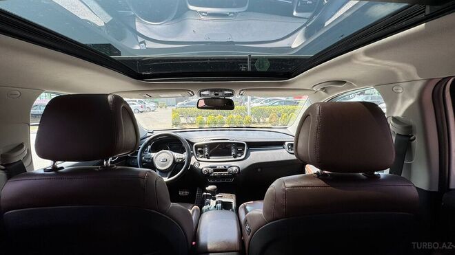 Kia Sorento-7