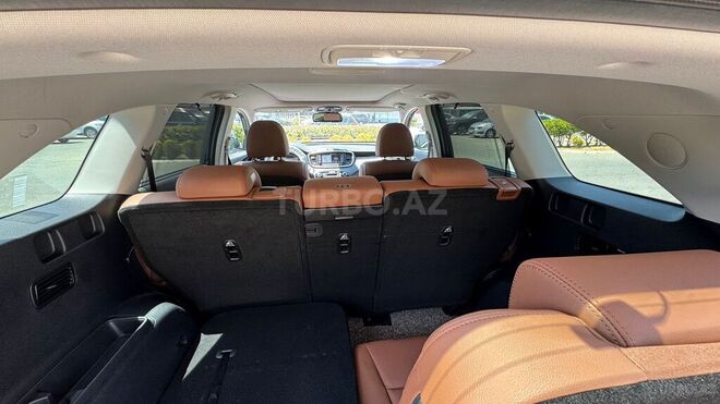 Kia Sorento-15