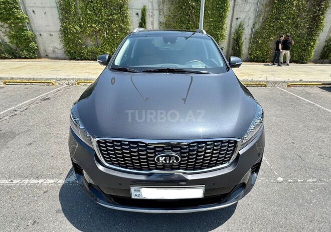 Kia Sorento-1
