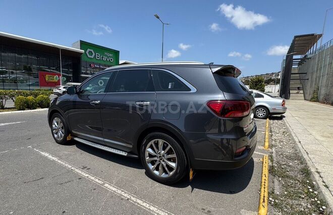 Kia Sorento-5