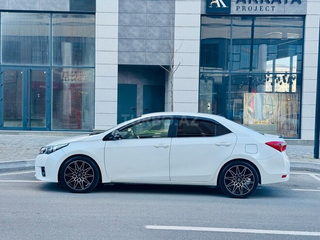Toyota Corolla 2014, 139,000 km - 1.6 l - Bakı