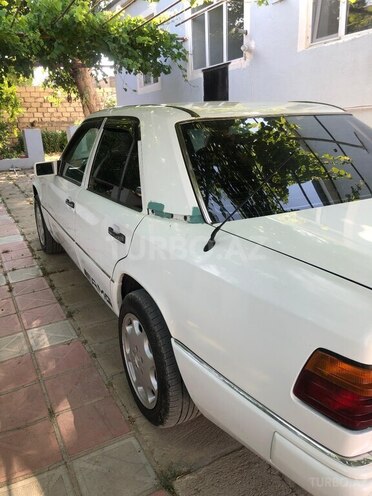 Mercedes E 230 1992, 500,000 km - 2.3 l - Bakı
