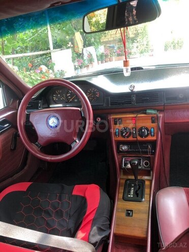 Mercedes E 230 1992, 500,000 km - 2.3 l - Bakı