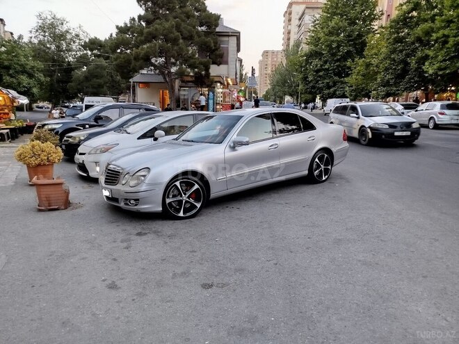 Mercedes E 220 d 2005, 430,000 km - 2.2 l - Bakı