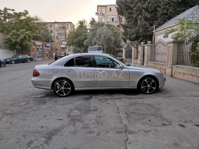 Mercedes E 220 d 2005, 430,000 km - 2.2 l - Bakı