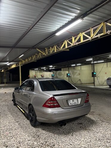 Mercedes C 230 2005, 243,000 km - 2.5 л - Bakı