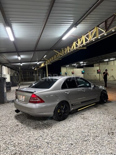 Mercedes C 230 2005, 243,000 km - 2.5 л - Bakı