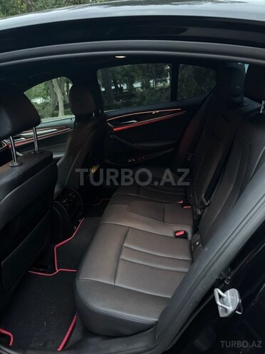 BMW 530-10