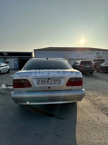 Mercedes E 200 2000, 288,866 km - 2.0 l - Bakı