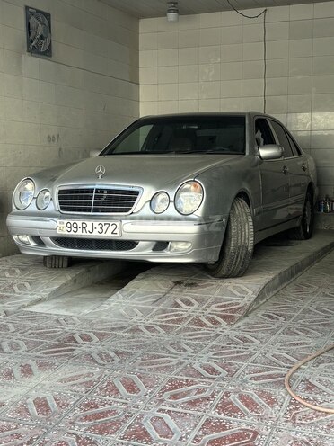 Mercedes E 200 2000, 288,866 km - 2.0 l - Bakı