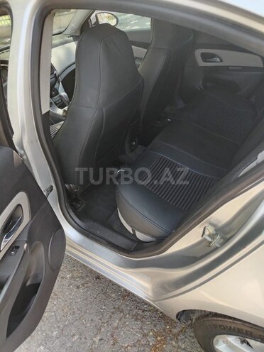 Chevrolet Cruze 2014, 213,000 km - 1.4 л - Yevlax