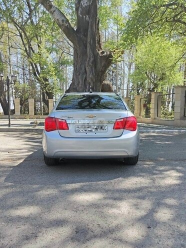 Chevrolet Cruze 2014, 213,000 km - 1.4 л - Yevlax