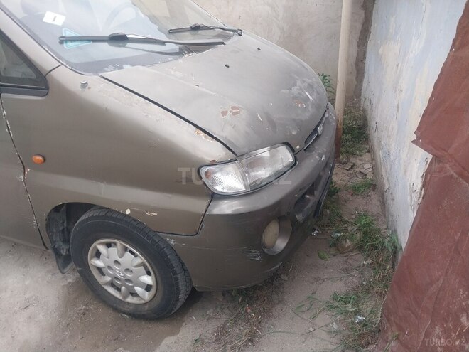 Hyundai H-1 2000, 350,000 km - 2.5 l - Bakı