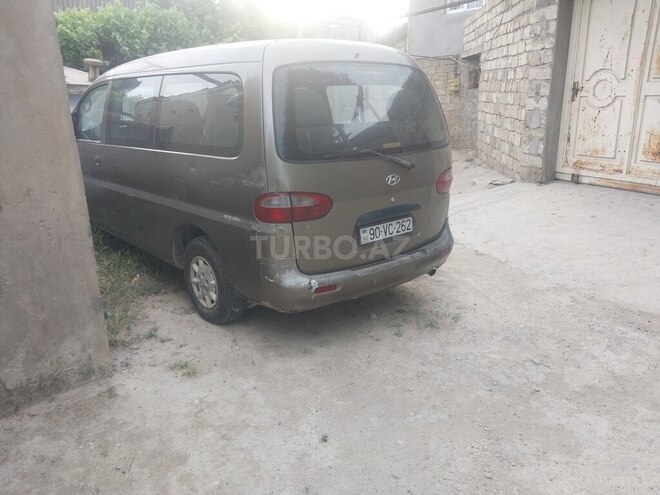 Hyundai H-1 2000, 350,000 km - 2.5 l - Bakı