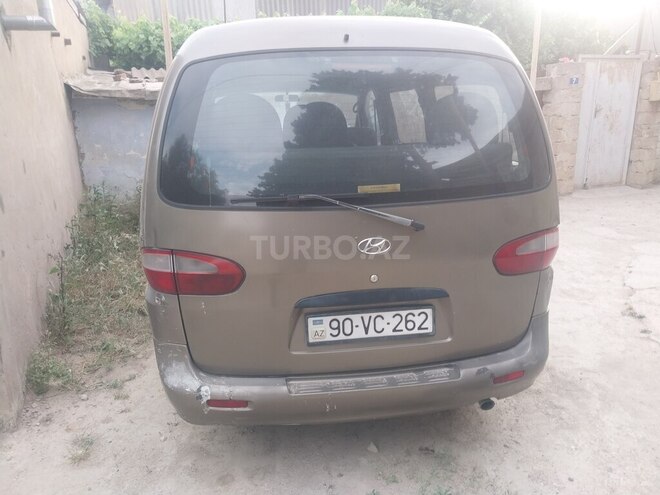 Hyundai H-1 2000, 350,000 km - 2.5 l - Bakı