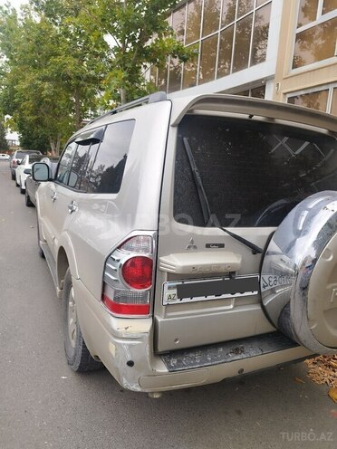 Mitsubishi Pajero 2003, 271,000 km - 3.0 l - Gəncə