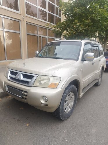 Mitsubishi Pajero 2003, 271,000 km - 3.0 l - Gəncə