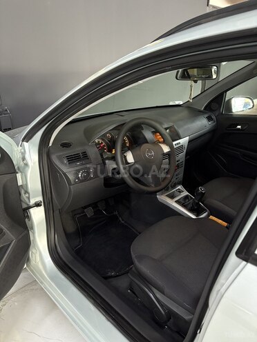 Opel Astra 2009, 235,228 km - 1.4 l - Sumqayıt