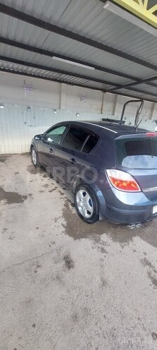 Opel Astra 2006, 220,000 km - 1.4 l - Bakı