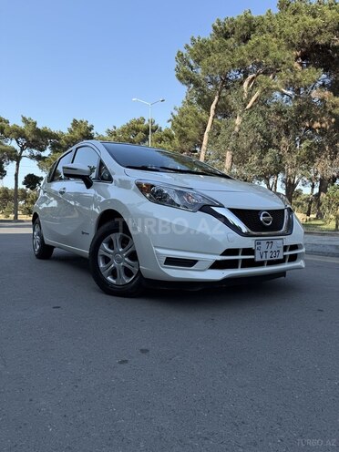 Nissan Note-3