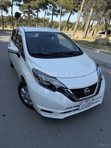 Nissan Note-5