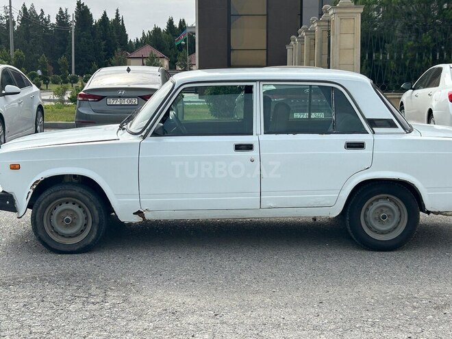 LADA (VAZ) 2107 1984, 86,000 km - 1.6 l - Şirvan