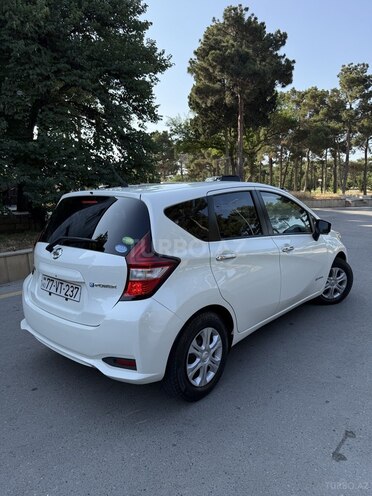 Nissan Note-9