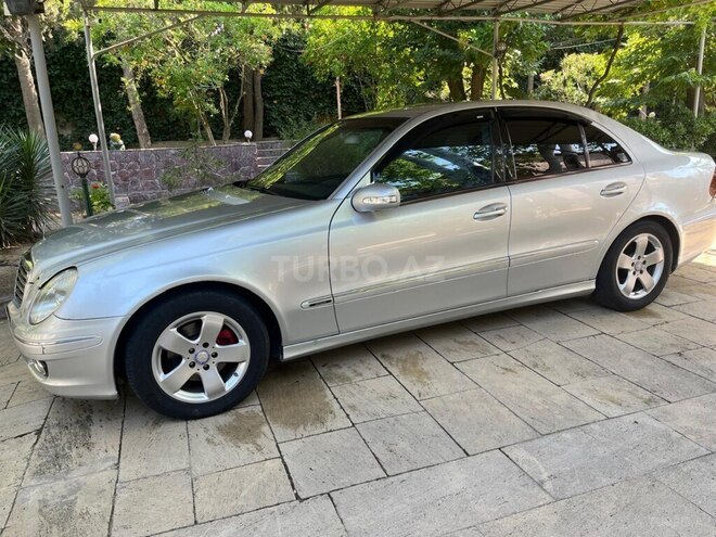 Mercedes E 220 d 2004, 315,000 km - 2.2 l - Bakı