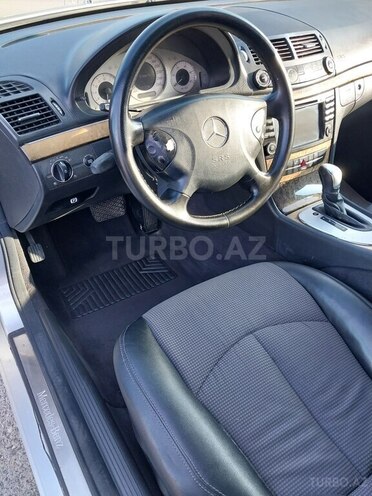 Mercedes E 220 d 2004, 315,000 km - 2.2 l - Bakı