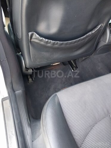 Mercedes E 220 d 2004, 315,000 km - 2.2 l - Bakı