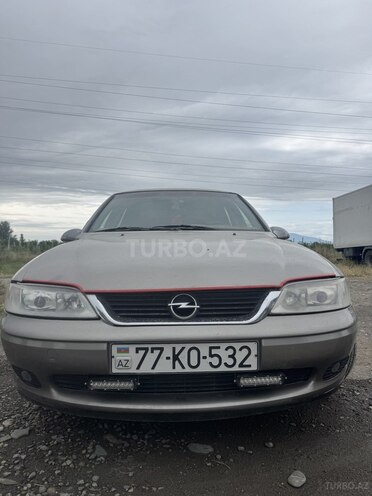 Opel Vectra 1997, 385,090 km - 2.0 l - Quba