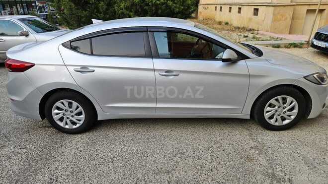 Hyundai Elantra 2016, 170,000 km - 2.0 l - Bakı