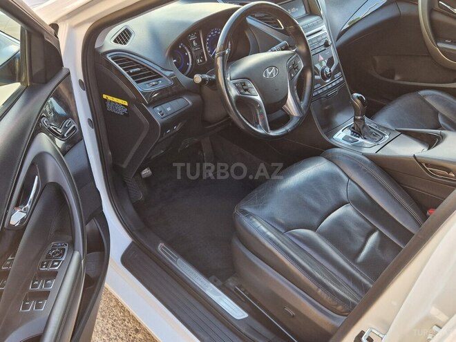 Hyundai Grandeur 2015, 189,000 km - 2.2 л - Bakı