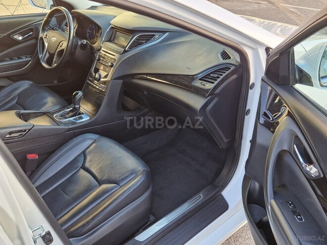 Hyundai Grandeur 2015, 189,000 km - 2.2 л - Bakı