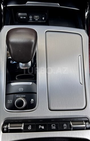 Kia Stinger-14