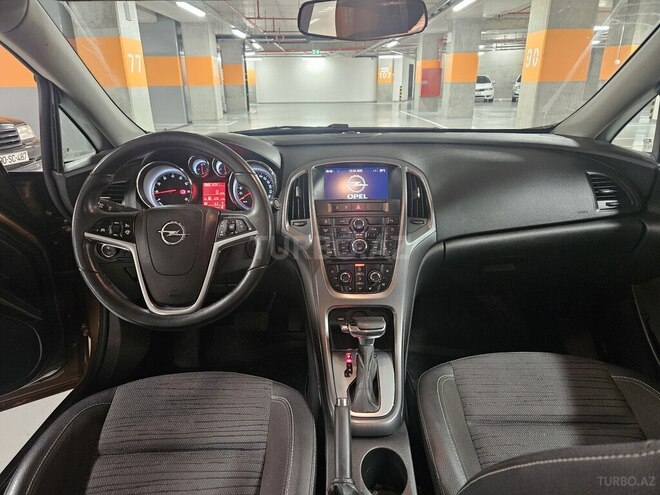 Opel Astra 2016, 95,000 km - 1.6 l - Bakı