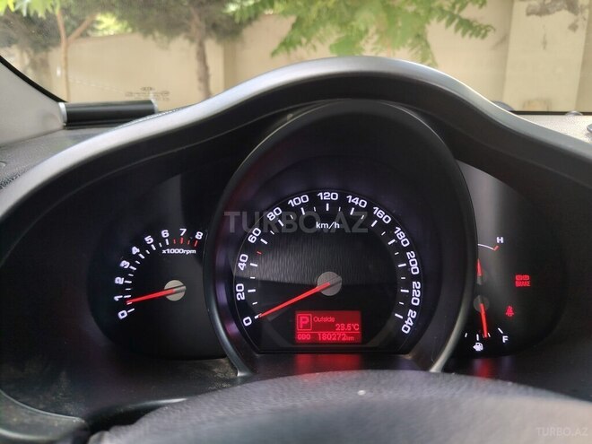 Kia Sportage 2013, 180,200 km - 2.4 л - Bakı