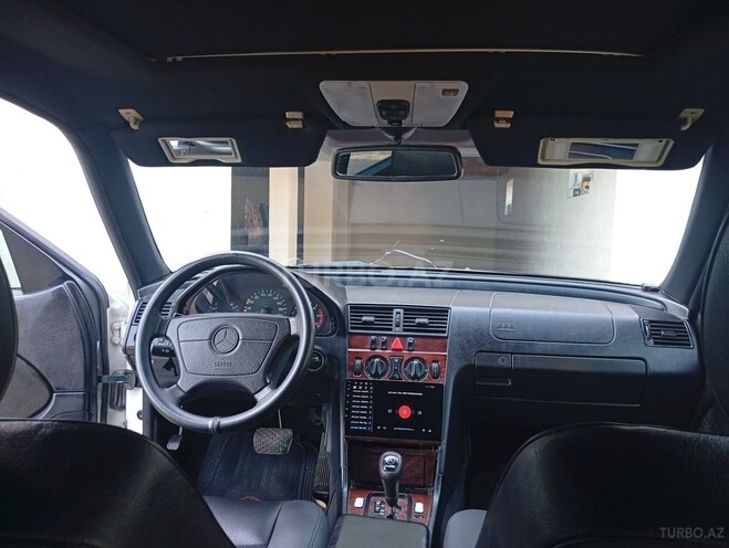Mercedes C 220 d 2000, 400,000 km - 2.2 l - Astara